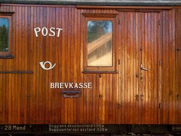 Krøderen Krøderen stasjon - postvagn - Norge