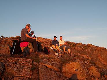 Fikastund i skymning Lysekil
