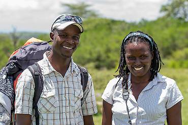 På väg åt olika håll Arusha NP - Tanzania